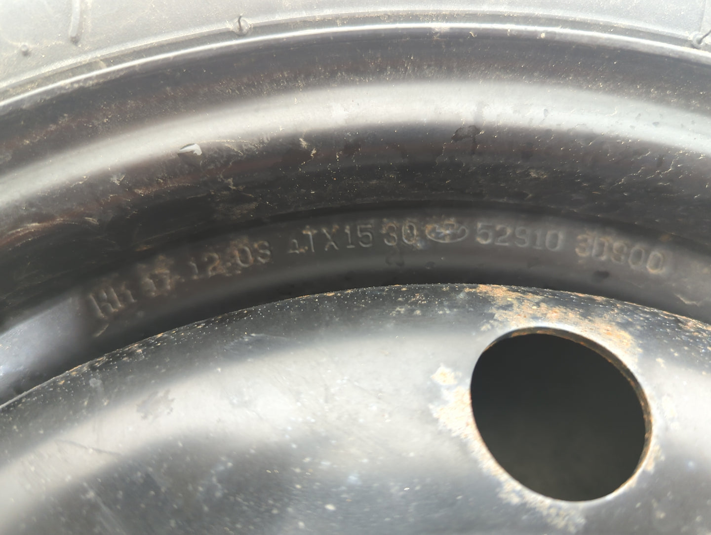 2004-2005 Hyundai Sonata Spare Donut Tire Wheel Rim Oem - Oemusedautoparts1.com