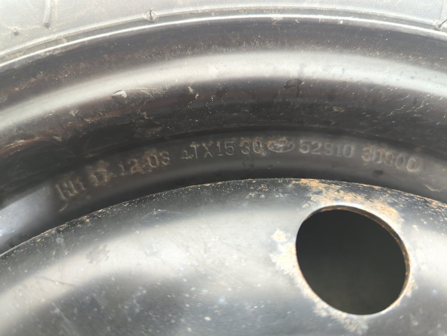 2004-2005 Hyundai Sonata Spare Donut Tire Wheel Rim Oem - Oemusedautoparts1.com