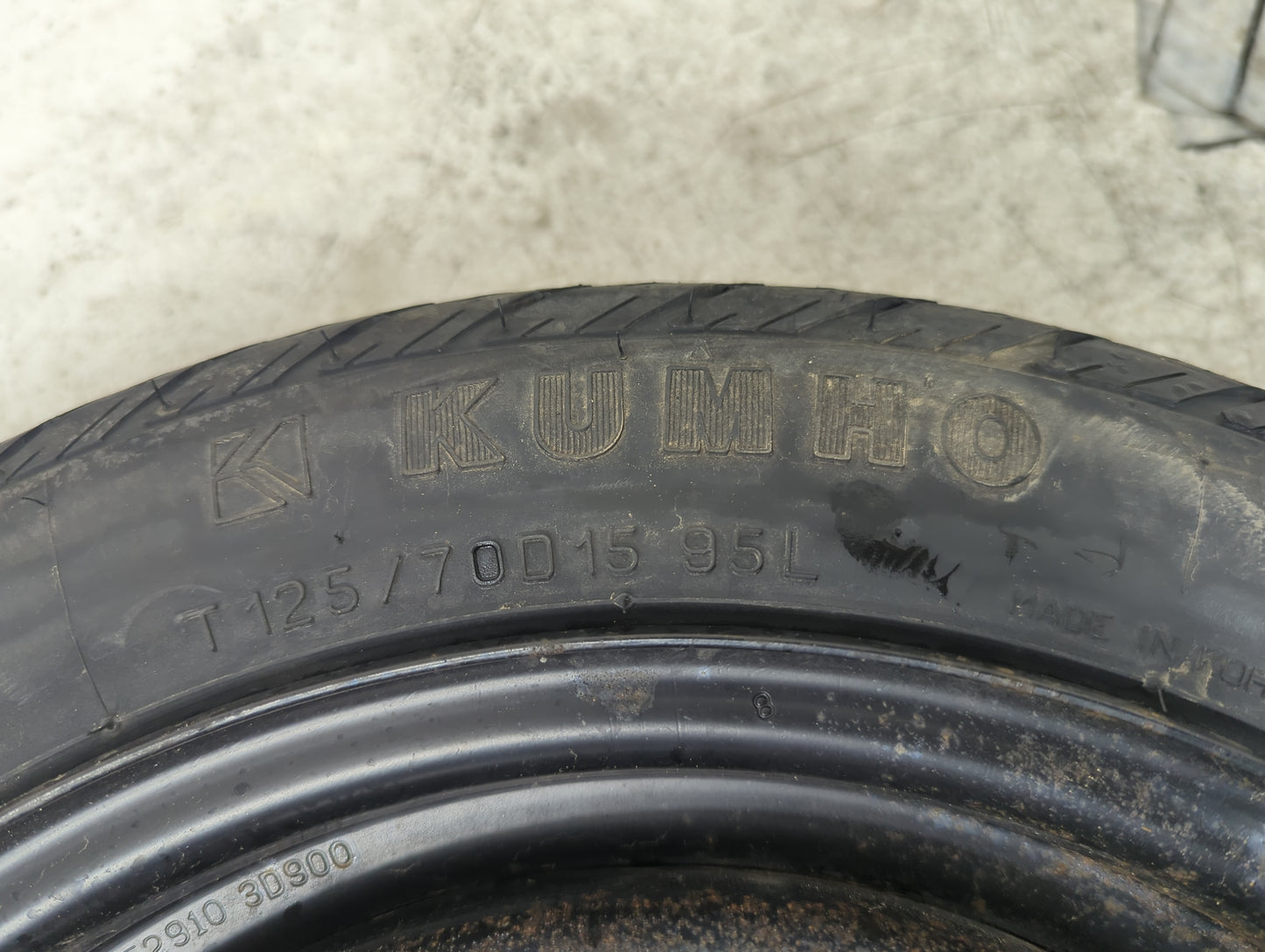 2004-2005 Hyundai Sonata Spare Donut Tire Wheel Rim Oem - Oemusedautoparts1.com