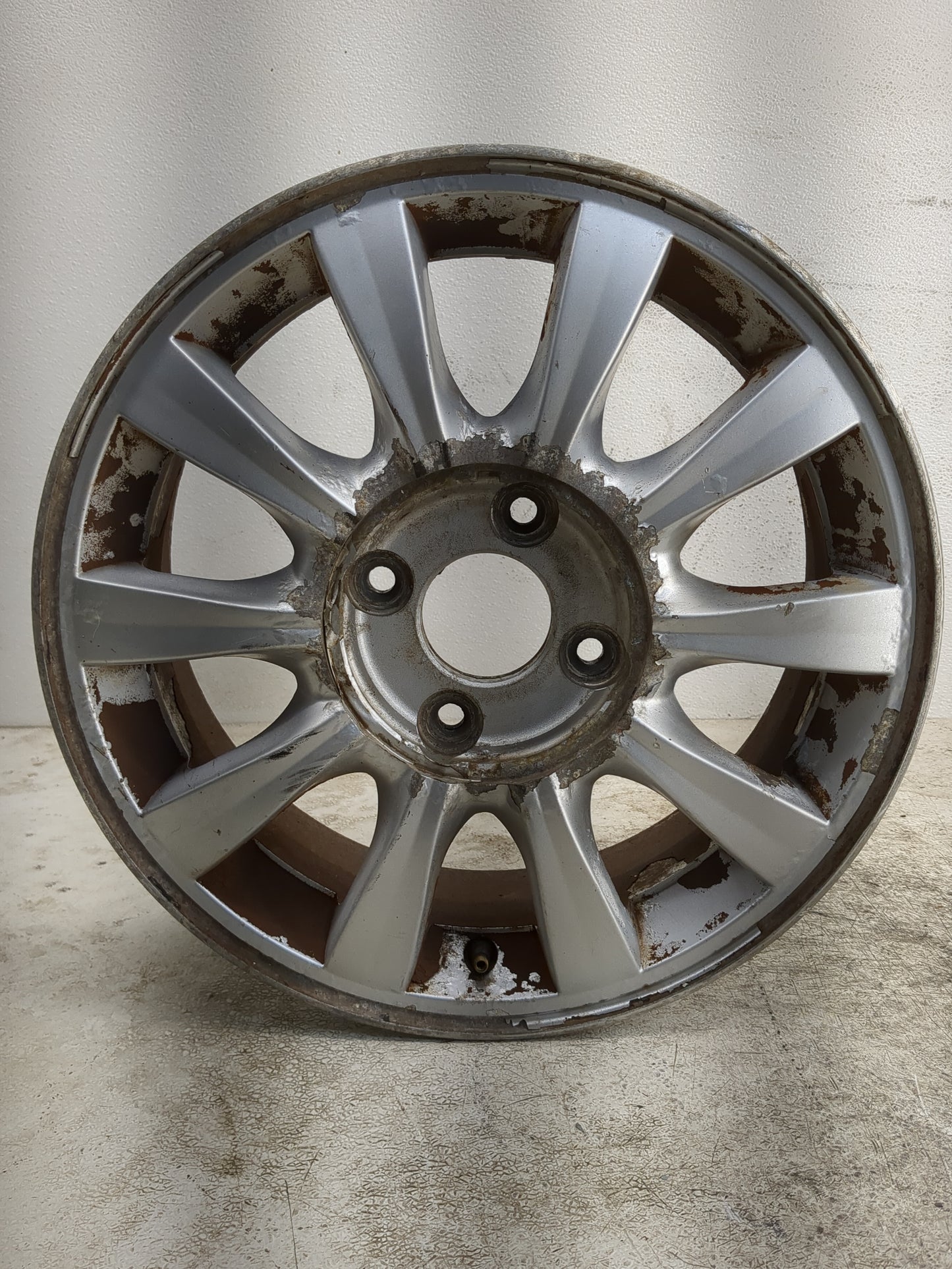 2002-2005 Hyundai Sonata Oem Wheel Rim - Oemusedautoparts1.com