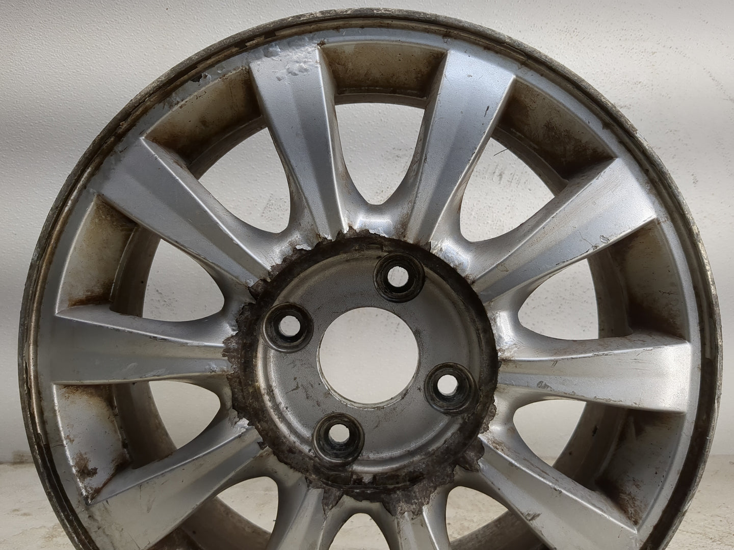 2002-2005 Hyundai Sonata Oem Wheel Rim - Oemusedautoparts1.com