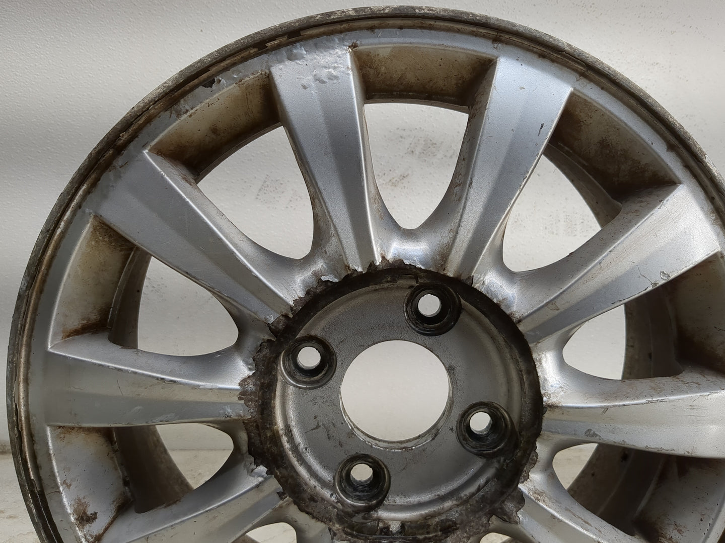 2002-2005 Hyundai Sonata Oem Wheel Rim - Oemusedautoparts1.com