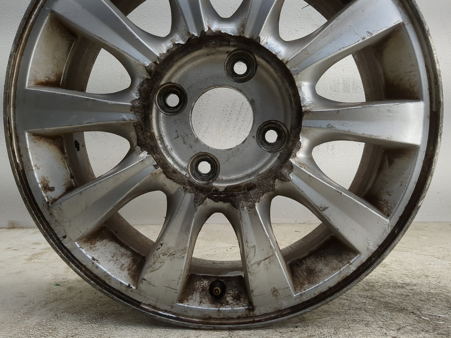 2002-2005 Hyundai Sonata Oem Wheel Rim - Oemusedautoparts1.com