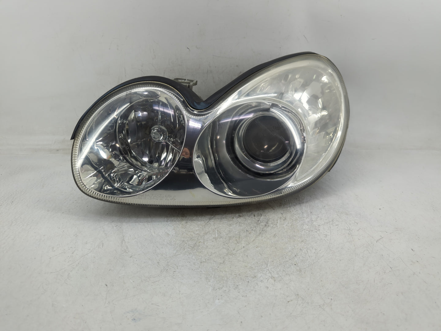 2002-2005 Hyundai Sonata Driver Left Oem Head Light Headlight Lamp - Oemusedautoparts1.com