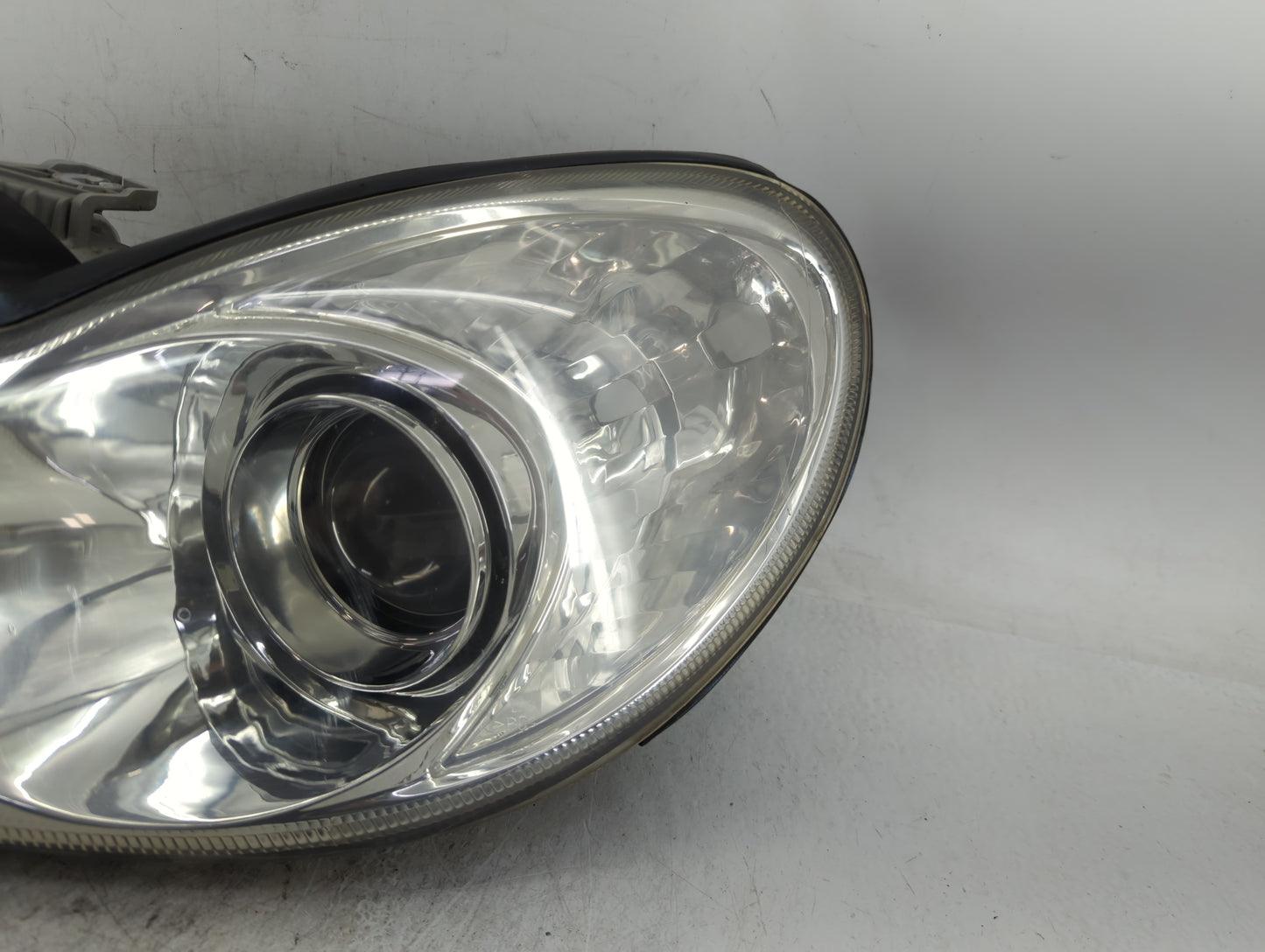 2002-2005 Hyundai Sonata Driver Left Oem Head Light Headlight Lamp - Oemusedautoparts1.com