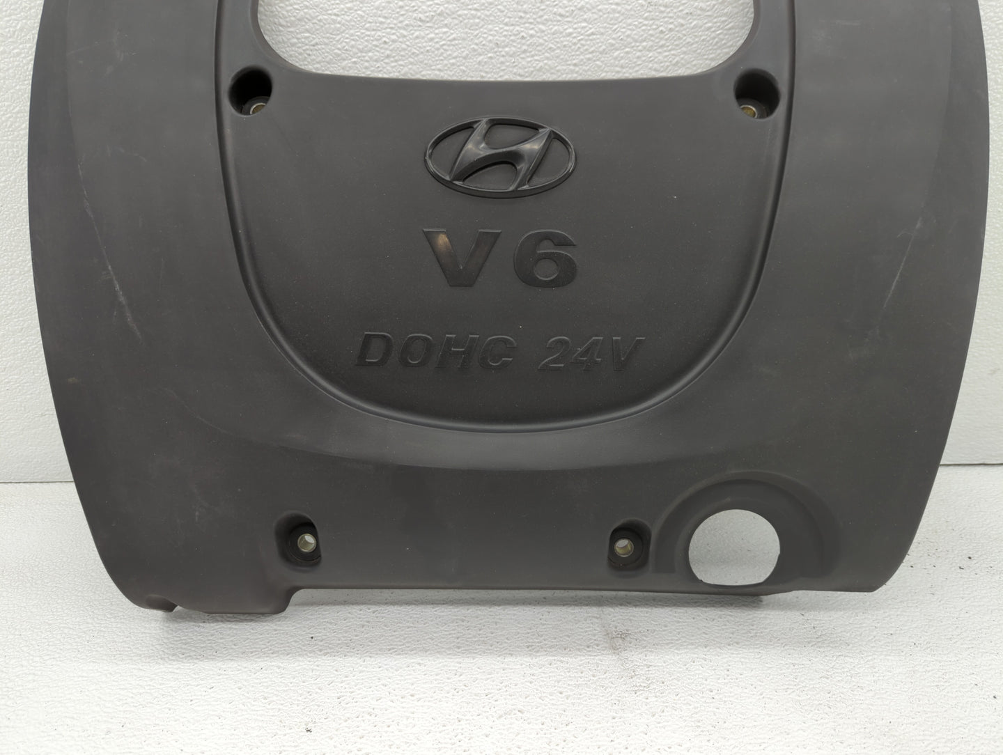 2004 Hyundai Sonata Engine Cover - Oemusedautoparts1.com