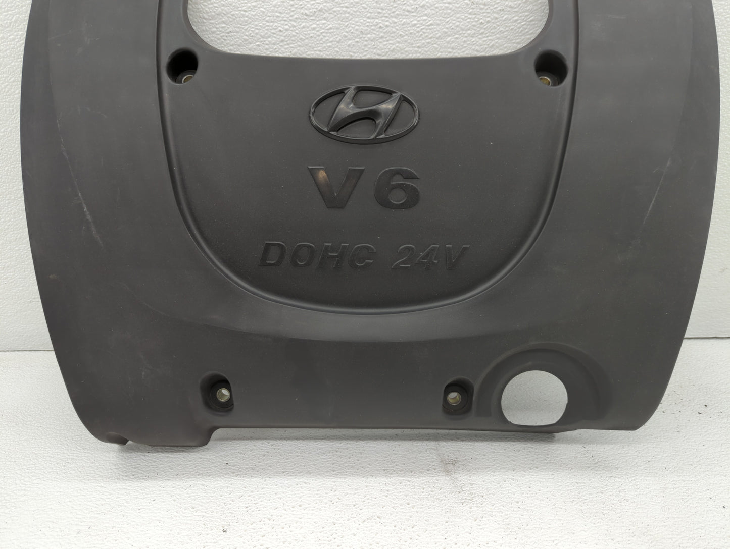 2004 Hyundai Sonata Engine Cover - Oemusedautoparts1.com