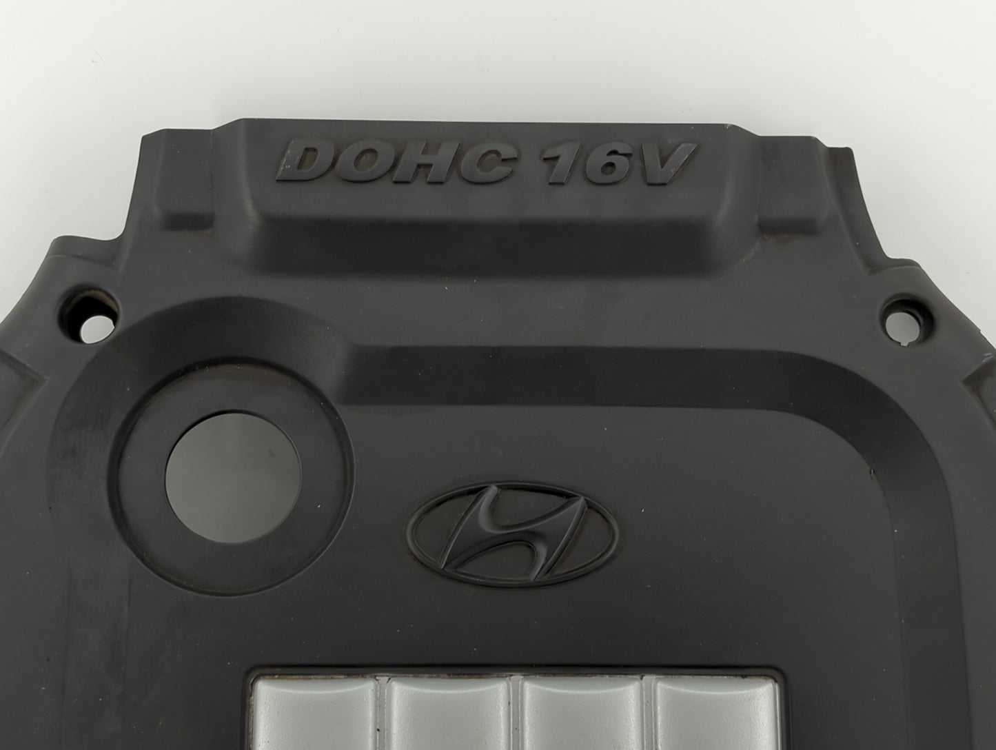 2004 Hyundai Sonata Engine Cover - Oemusedautoparts1.com