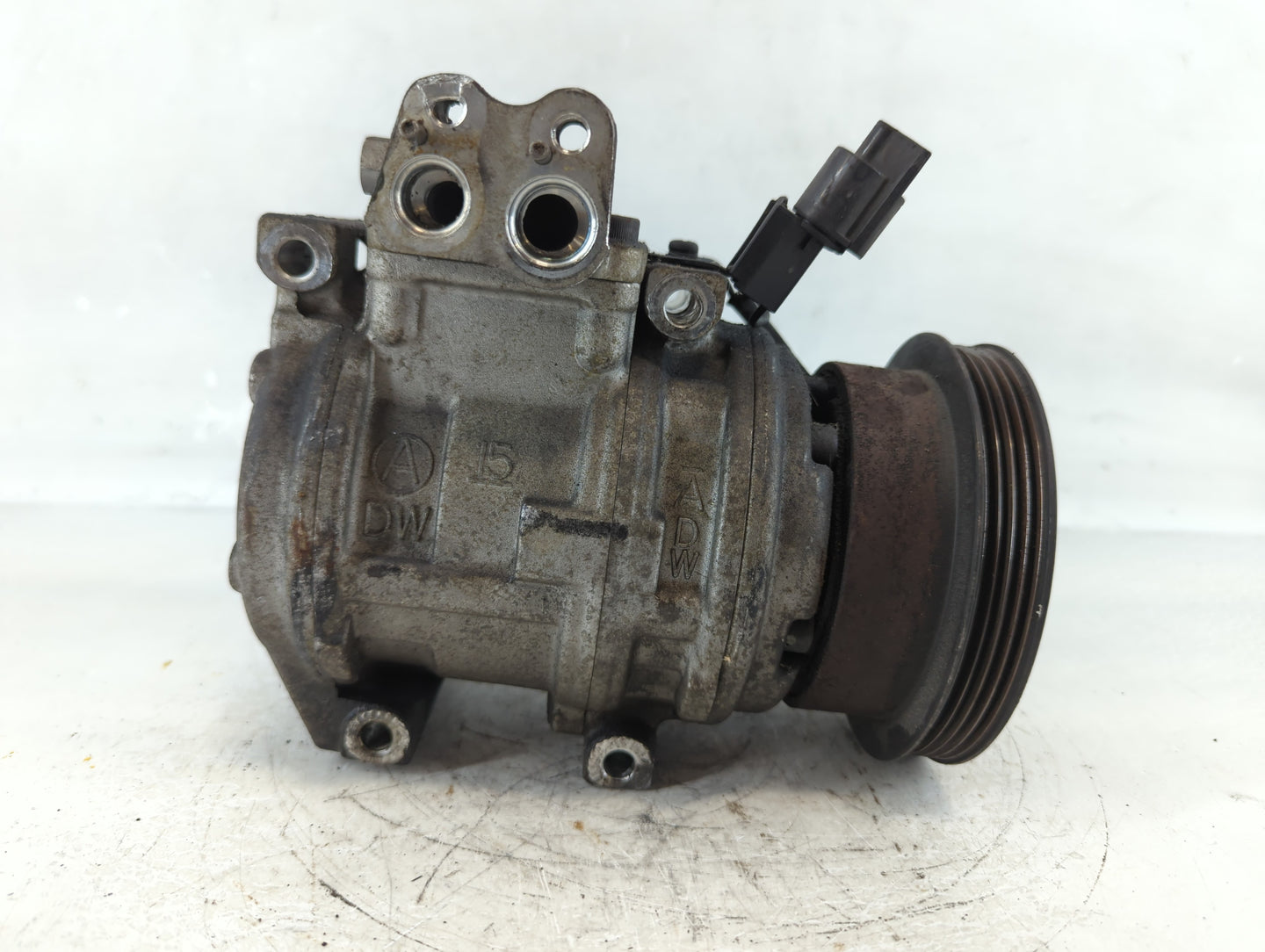 1999-2005 Hyundai Sonata Air Conditioning A/c Ac Compressor Oem - Oemusedautoparts1.com