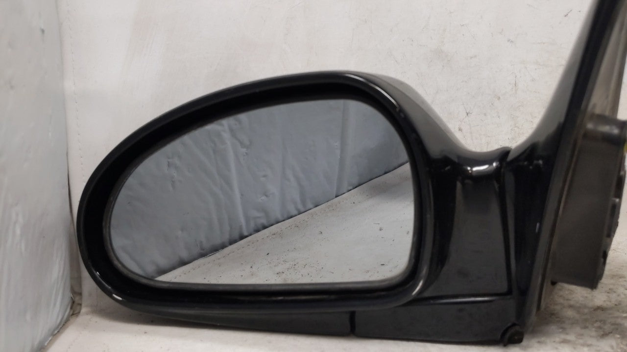 1999-2005 Hyundai Sonata Side Mirror Replacement Driver Left View Door Mirror P/N:E4012101 Fits OEM Used Auto Parts - Oemuse