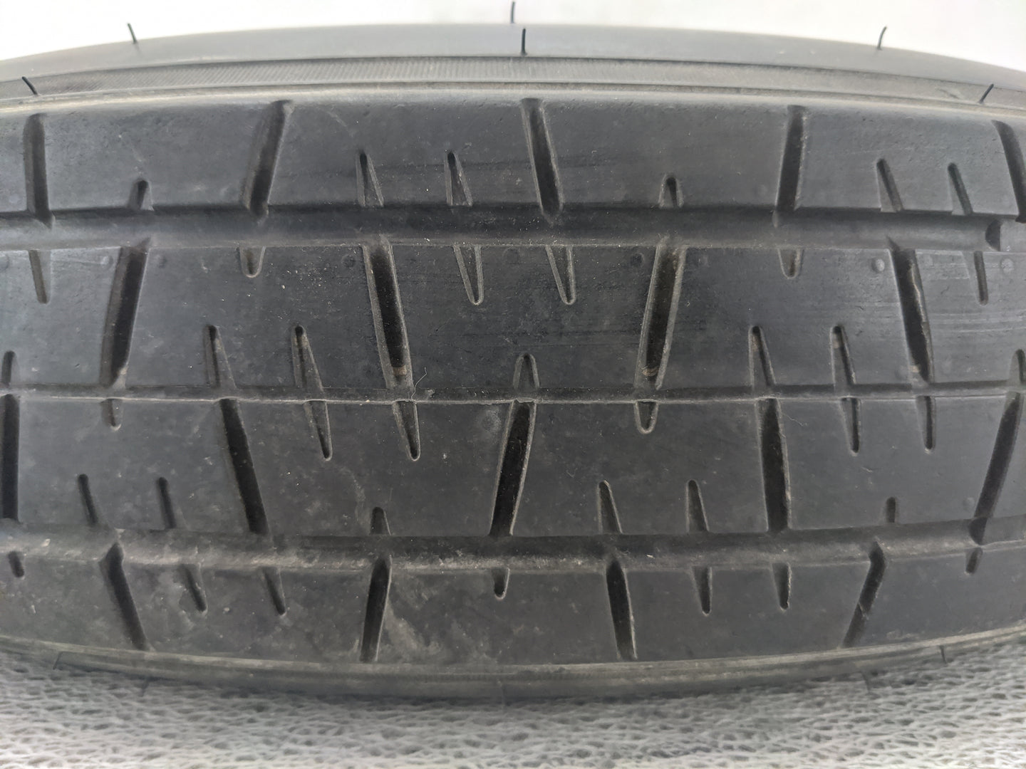 2004 Hyundai Tucson Spare Donut Tire Wheel Rim Oem 1420797 - Oemusedautoparts1.com