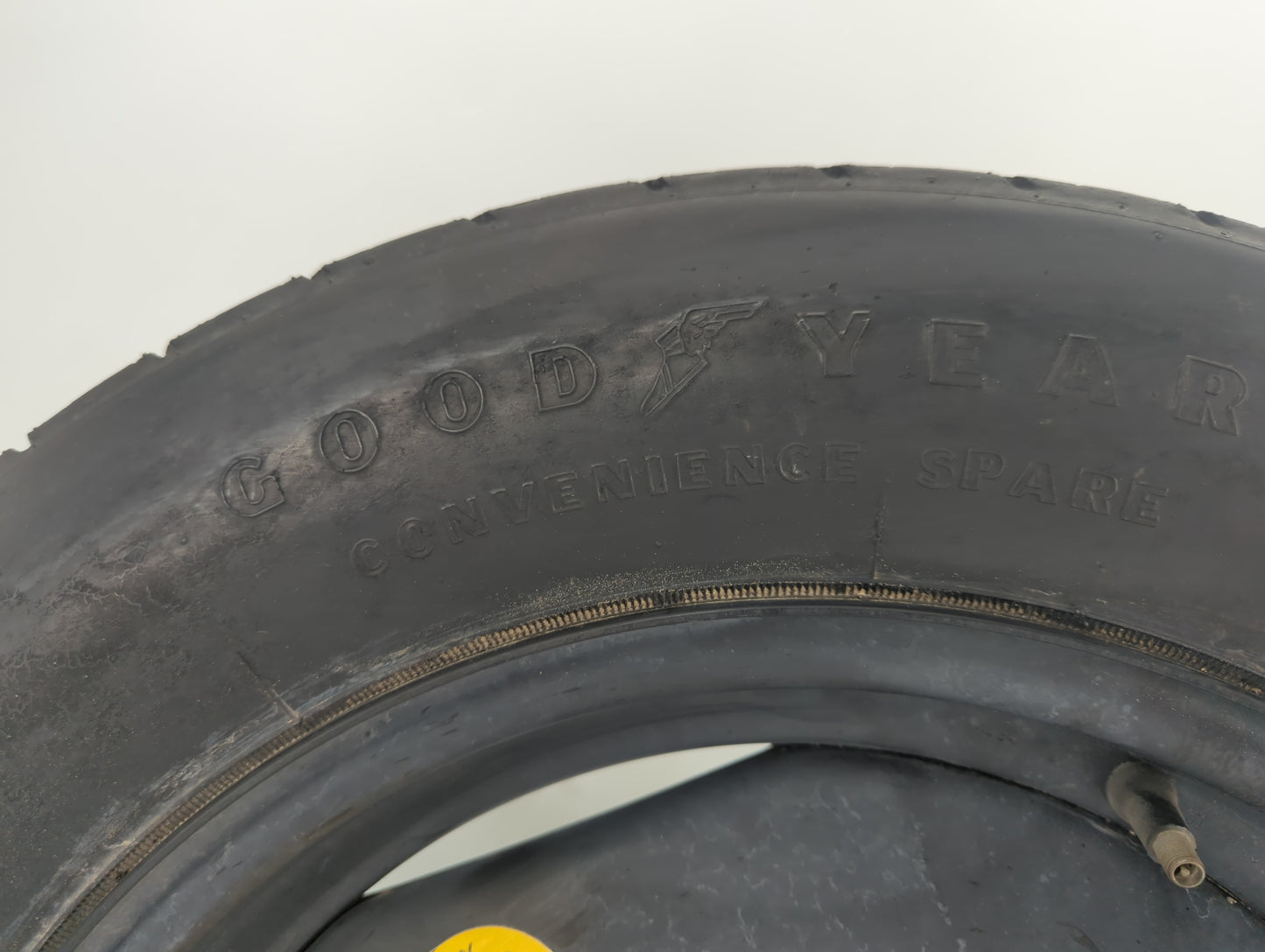 2004 Hyundai Tucson Spare Donut Tire Wheel Rim Oem - Oemusedautoparts1.com