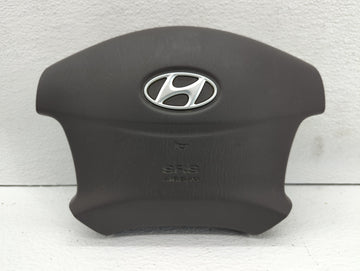 2004 Hyundai Xg300 Air Bag Driver Left Steering Wheel Mounted Fits Fits 2003 2005 OEM Used Auto Parts - Oemusedautoparts1.co