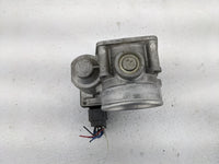 2003-2005 Infiniti Fx35 Throttle Body P/N:SERA576-01 Fits Fits 2002 2003 2004 2005 2006 OEM Used Auto Parts - Oemusedautopar