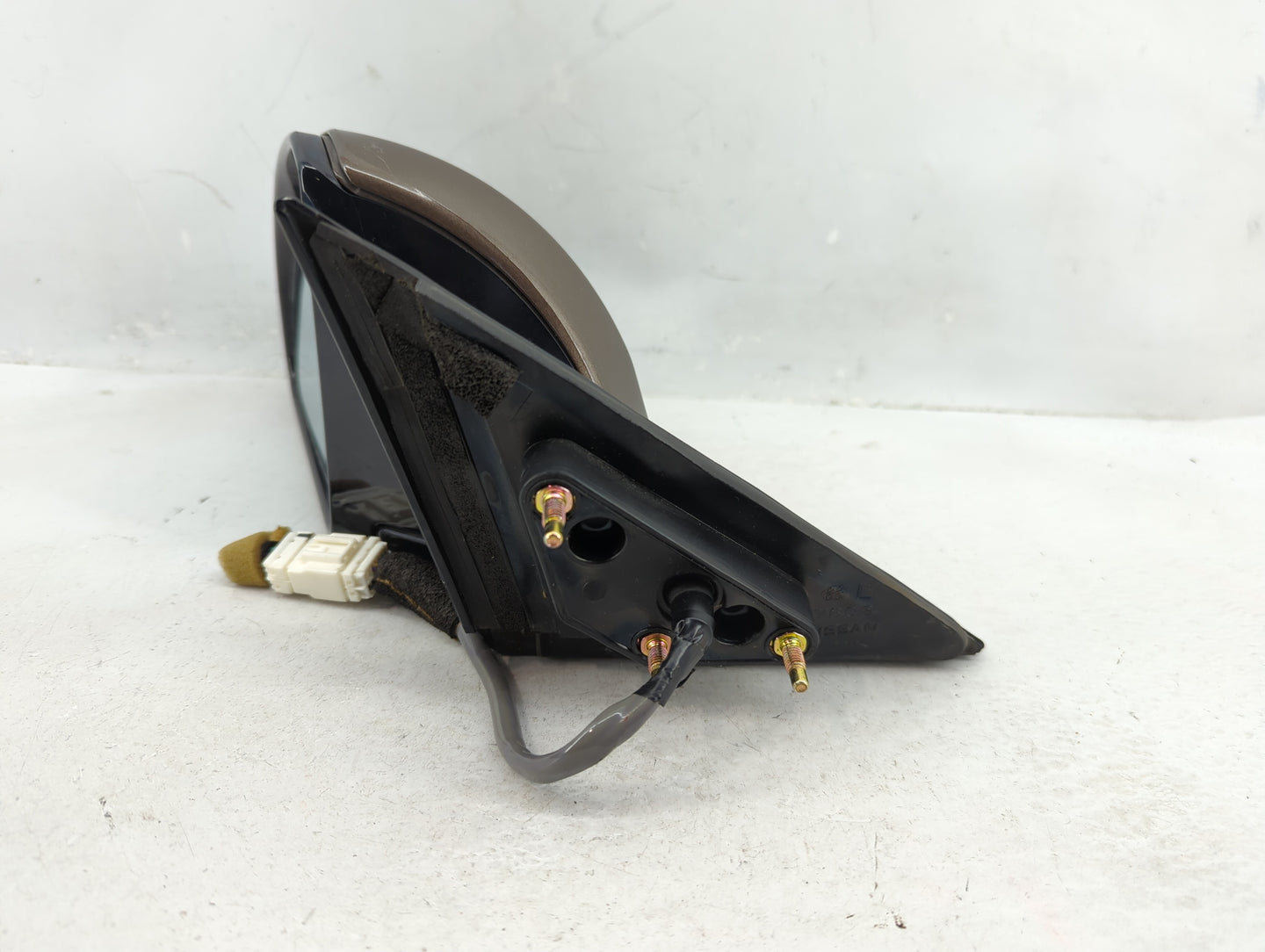 2003-2005 Infiniti Fx35 Driver Side View Mirror - Left Door Mirror OEM Used - Oemusedautoparts1.com