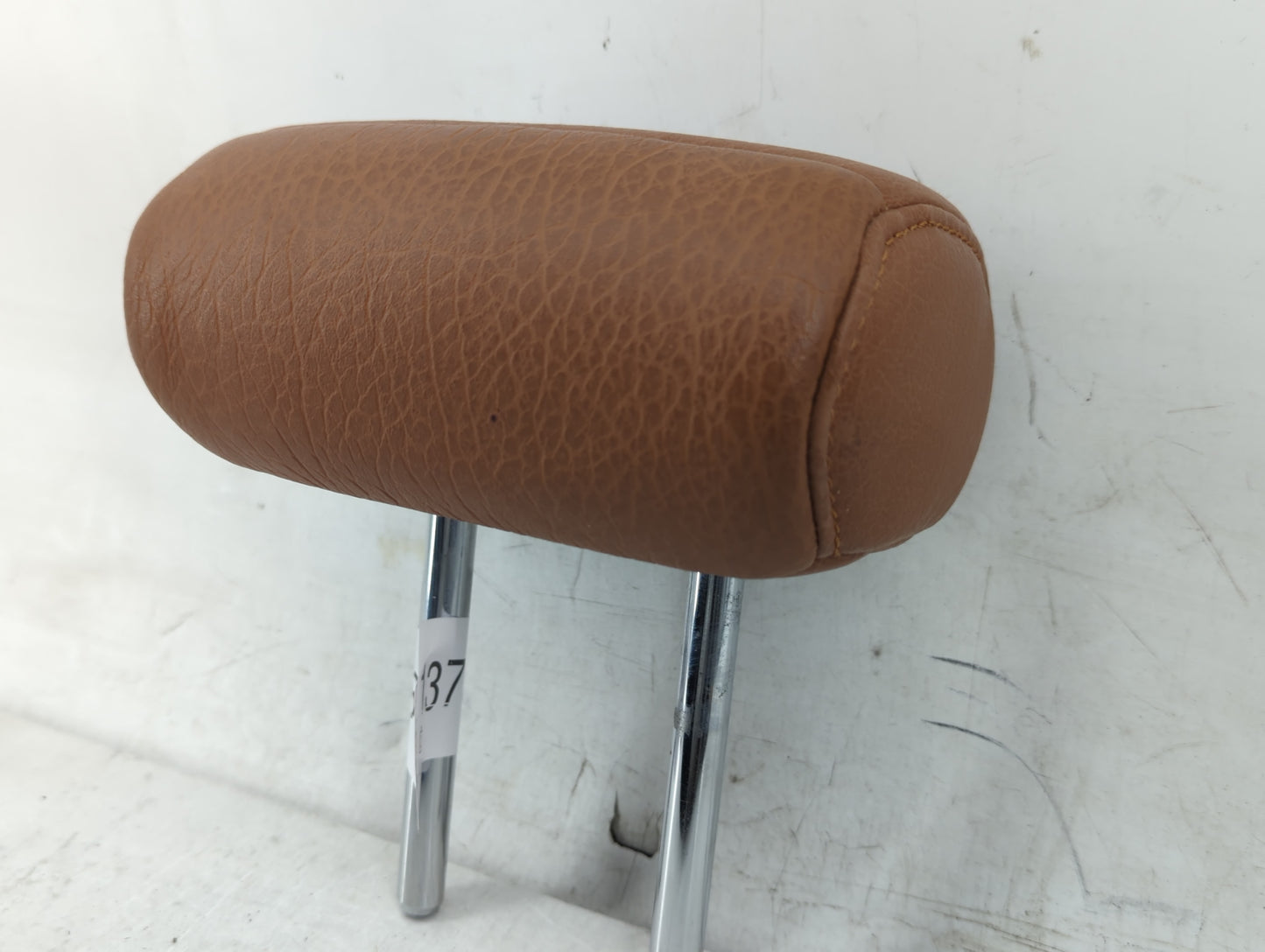2004-2005 Infiniti Fx35 Headrest Head Rest Rear Center Seat Fits Fits 2004 2005 OEM Used Auto Parts - Oemusedautoparts1.com