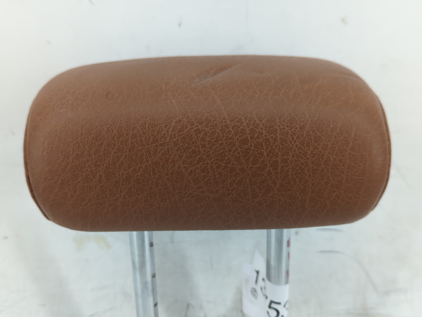 2004-2005 Infiniti Fx35 Headrest Head Rest Rear Center Seat Fits Fits 2004 2005 OEM Used Auto Parts - Oemusedautoparts1.com