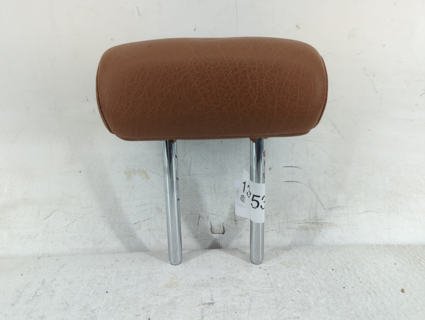 2004-2005 Infiniti Fx35 Headrest Head Rest Rear Center Seat Fits Fits 2004 2005 OEM Used Auto Parts - Oemusedautoparts1.com