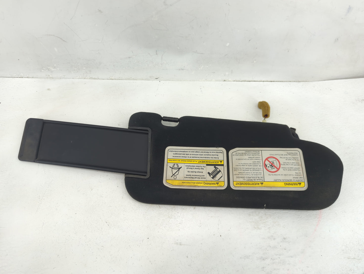 2004-2005 Infiniti Fx35 Sun Visor Shade Replacement Passenger Right Mirror Fits Fits 2004 2005 OEM Used Auto Parts - Oemused