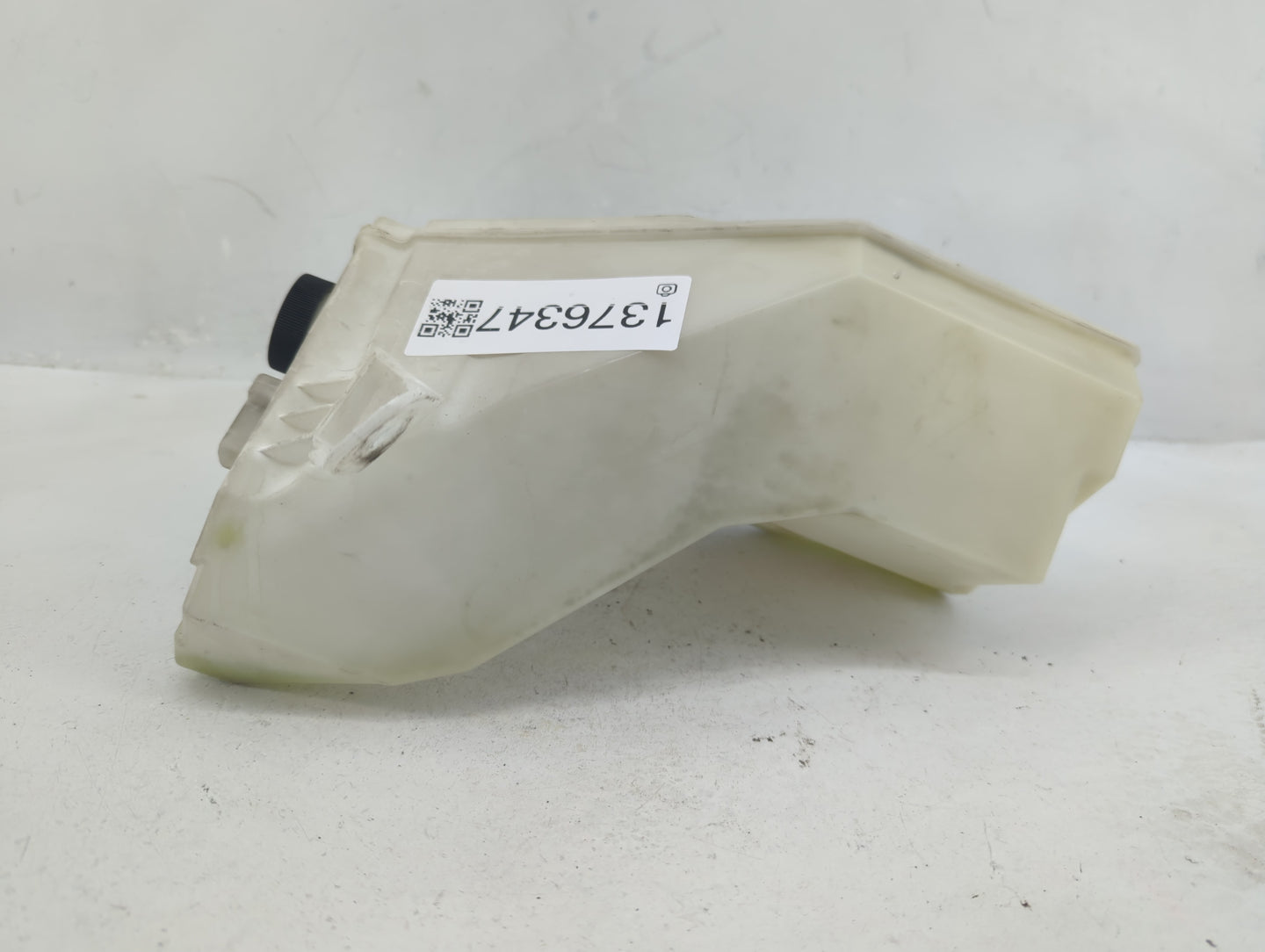 2003-2005 Infiniti Fx35 Windshield Washer Fluid Reservoir Bottle Oem - Oemusedautoparts1.com