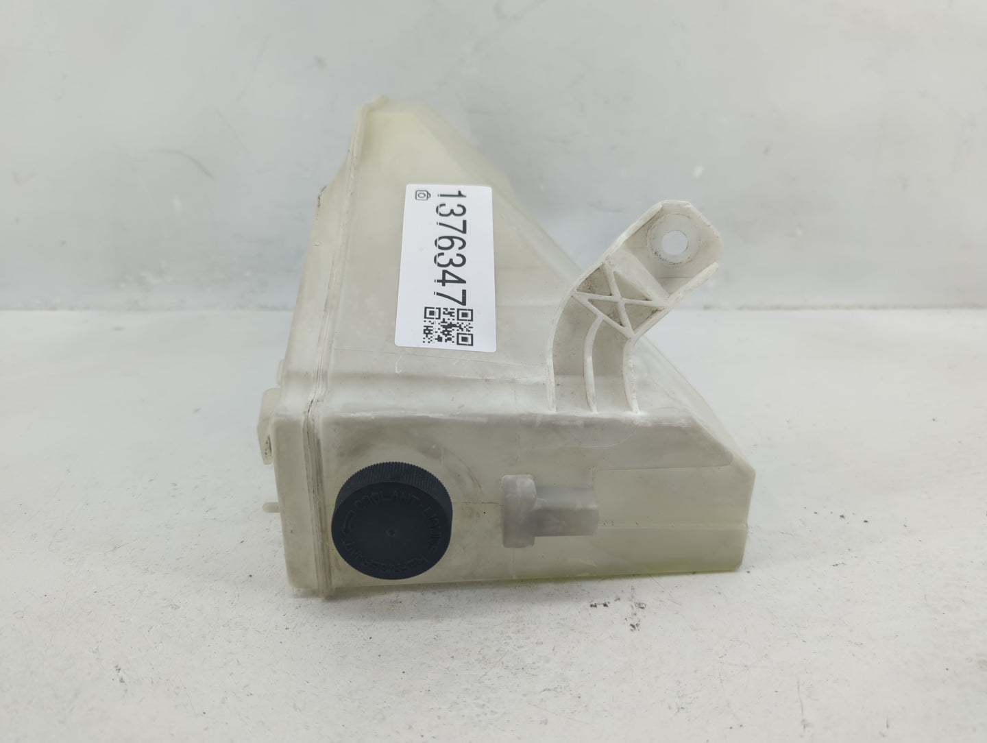 2003-2005 Infiniti Fx35 Windshield Washer Fluid Reservoir Bottle Oem - Oemusedautoparts1.com