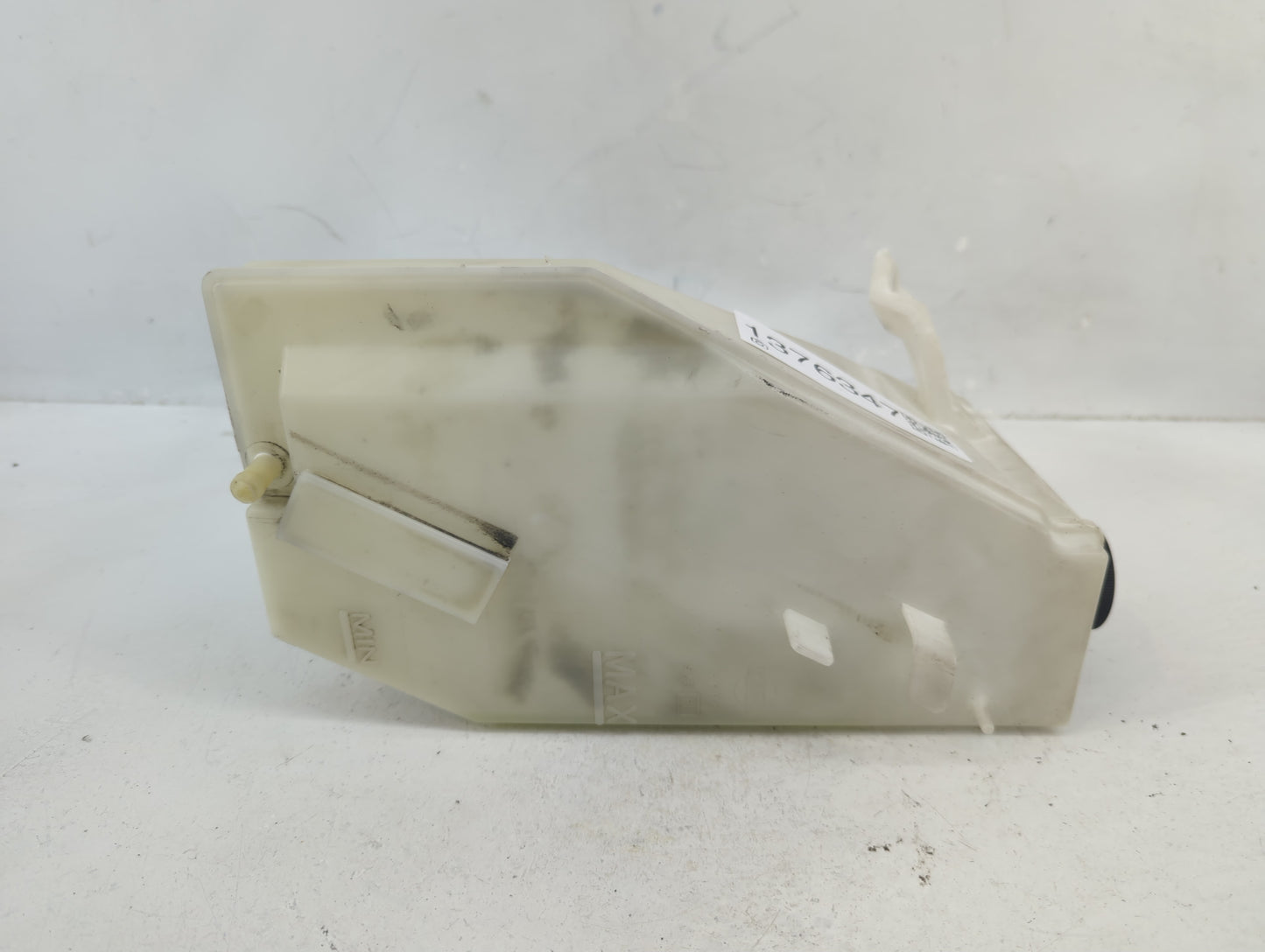 2003-2005 Infiniti Fx35 Windshield Washer Fluid Reservoir Bottle Oem - Oemusedautoparts1.com