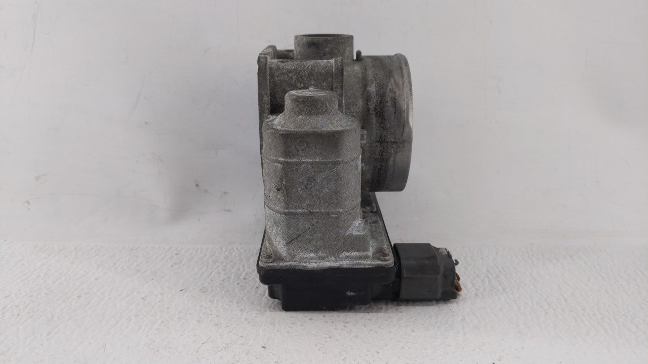 2003-2005 Infiniti Fx35 Throttle Body P/N:RME70-04 A576-01, RME70 Fits Fits 2002 2003 2004 2005 2006 OEM Used Auto Parts - O