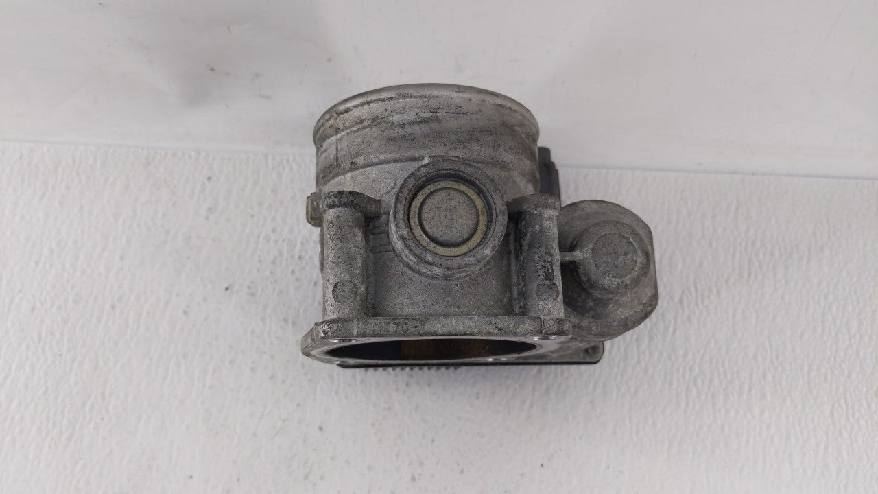 2003-2005 Infiniti Fx35 Throttle Body P/N:RME70-04 A576-01, RME70 Fits Fits 2002 2003 2004 2005 2006 OEM Used Auto Parts - O