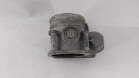 2003-2005 Infiniti Fx35 Throttle Body P/N:RME70-04 A576-01, RME70 Fits Fits 2002 2003 2004 2005 2006 OEM Used Auto Parts - O