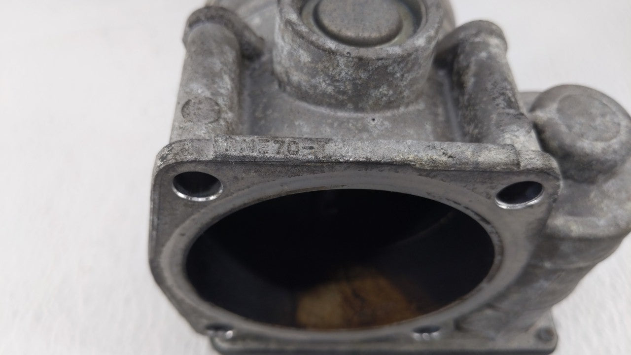 2003-2005 Infiniti Fx35 Throttle Body P/N:RME70-04 A576-01, RME70 Fits Fits 2002 2003 2004 2005 2006 OEM Used Auto Parts - O