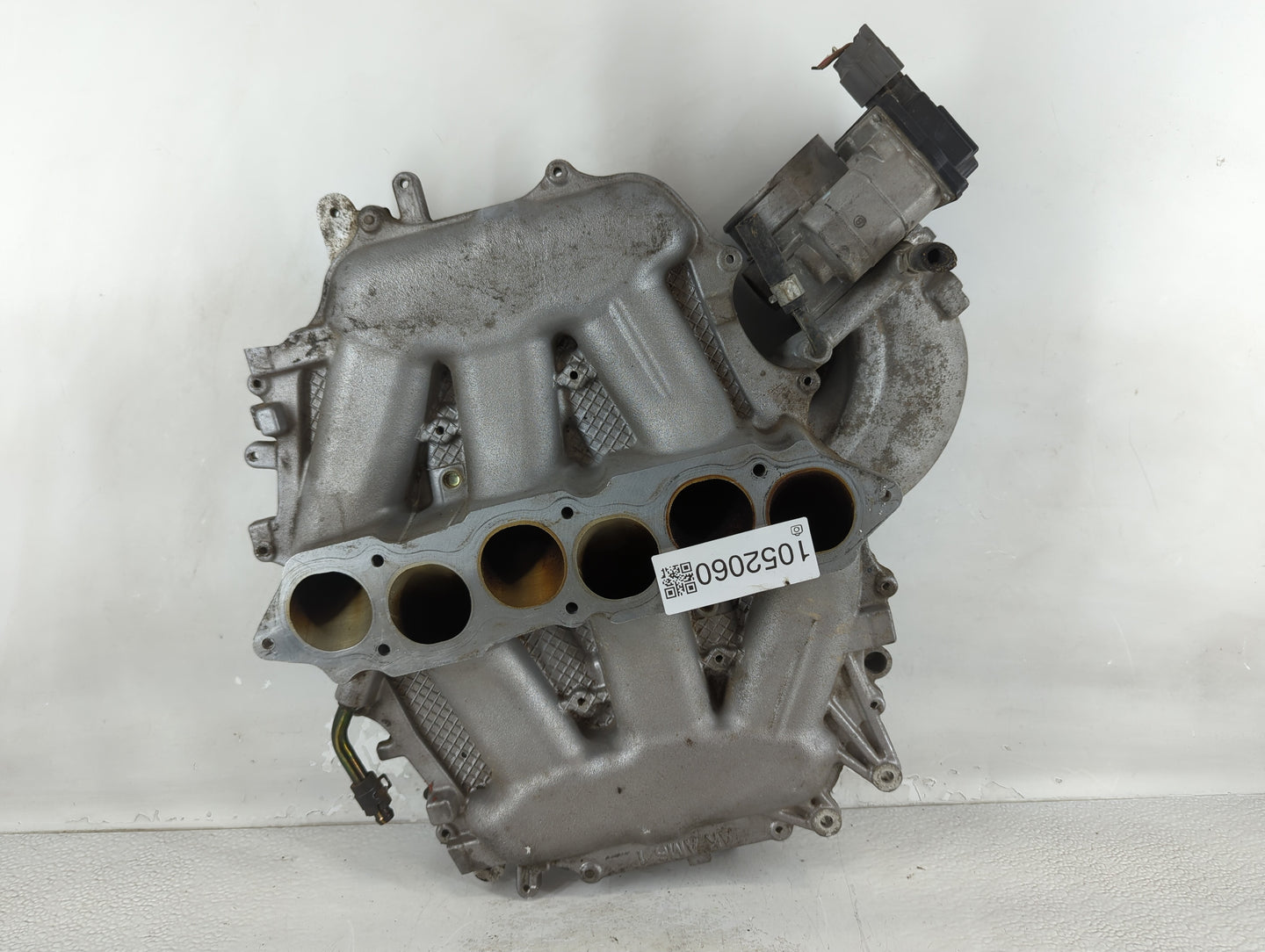 2004 Infiniti G35 Driver Left Cylinder Head Valve Cover Fits OEM Used Auto Parts - Oemusedautoparts1.com