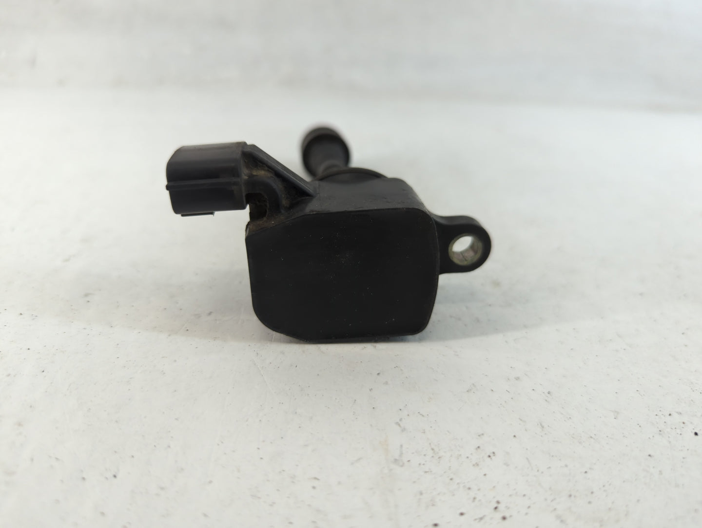 2003-2007 Infiniti G35 Ignition Coil Igniter Pack - Oemusedautoparts1.com