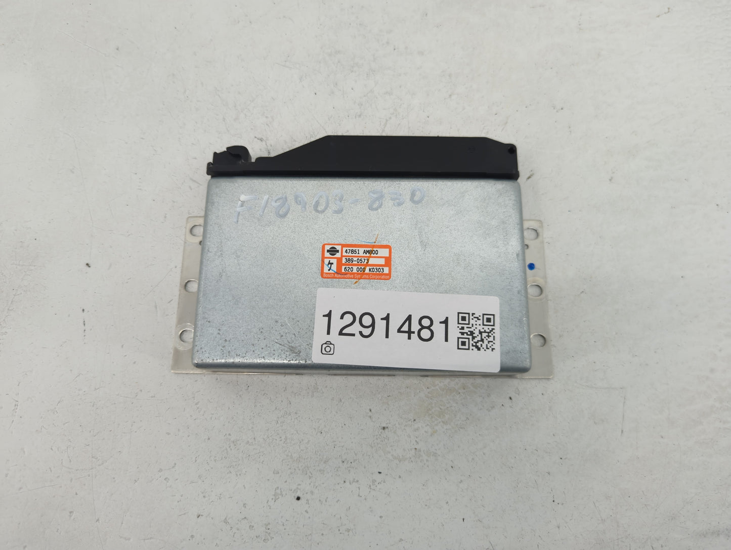 2003-2004 Infiniti G35 Chassis Control Module Ccm Bcm Body Control - Oemusedautoparts1.com