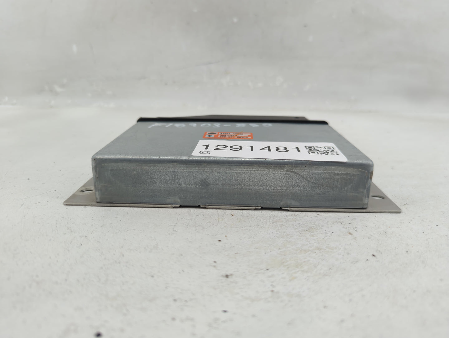 2003-2004 Infiniti G35 Chassis Control Module Ccm Bcm Body Control - Oemusedautoparts1.com