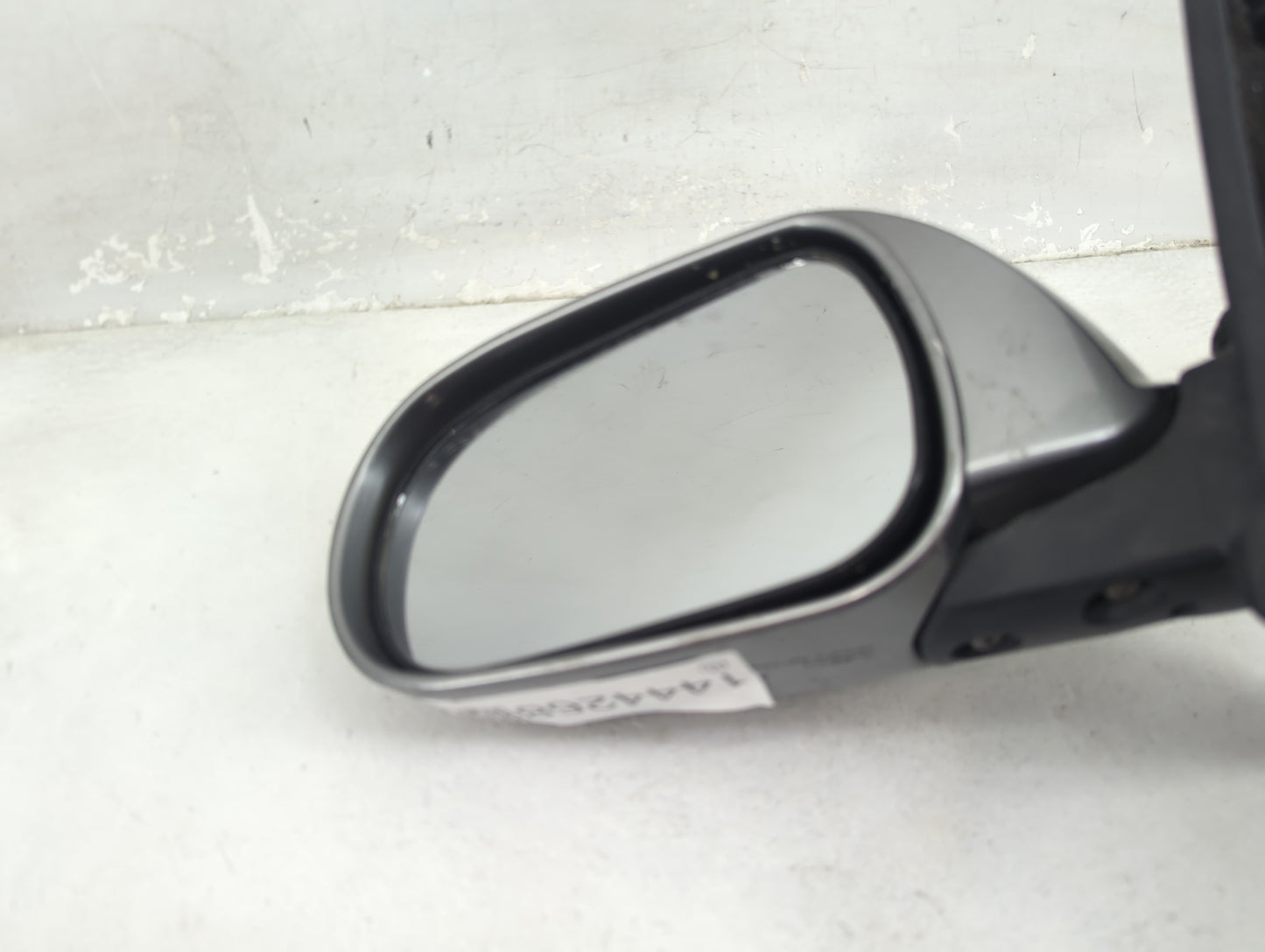 2003-2006 Infiniti G35 Driver Side View Mirror - Left Door Mirror OEM Used - Oemusedautoparts1.com