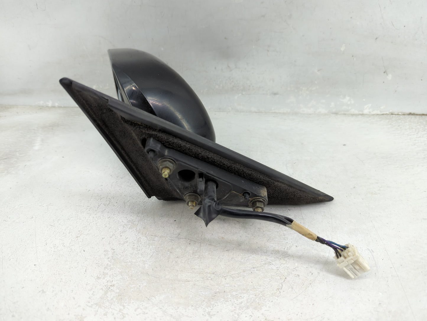 2003-2006 Infiniti G35 Driver Side View Mirror - Left Door Mirror OEM Used - Oemusedautoparts1.com