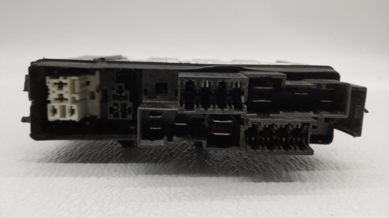 2003 Infiniti G35 Fusebox Fuse Box Panel Relay Module P/N:7254-5226 7154-5226 Fits OEM Used Auto Parts - Oemusedautoparts1.c