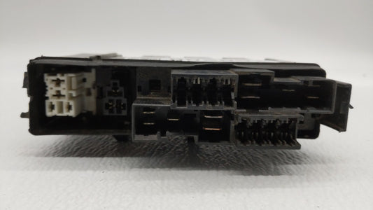 2003 Infiniti G35 Fusebox Fuse Box Panel Relay Module P/N:7254-5226 7154-5226 Fits OEM Used Auto Parts