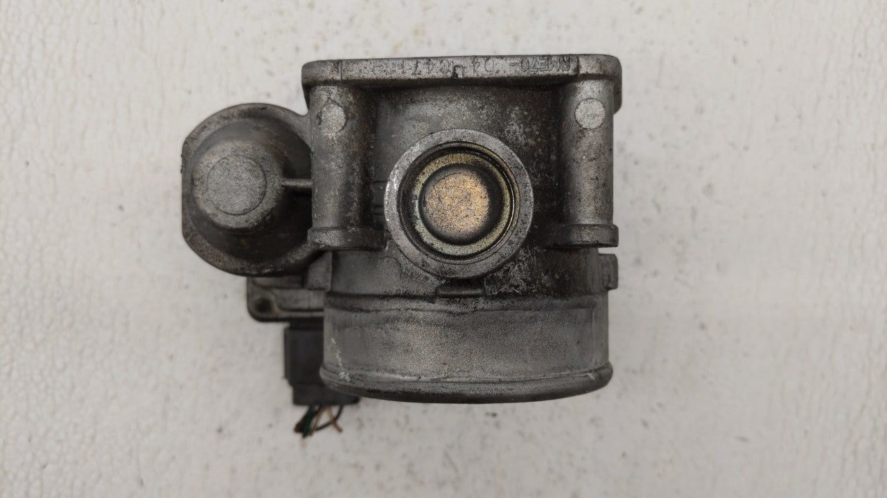 2003-2006 Infiniti G35 Throttle Body P/N:RME70-04 A576-01, RME70 Fits Fits 2002 2003 2004 2005 2006 OEM Used Auto Parts - Oe