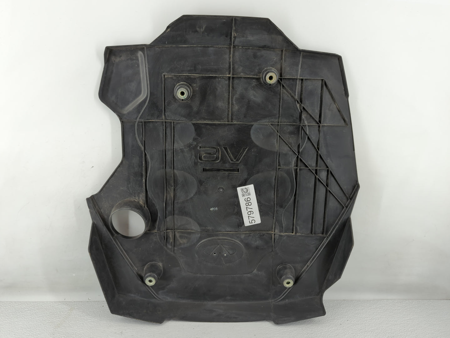2004 Infiniti G35 Engine Cover - Oemusedautoparts1.com