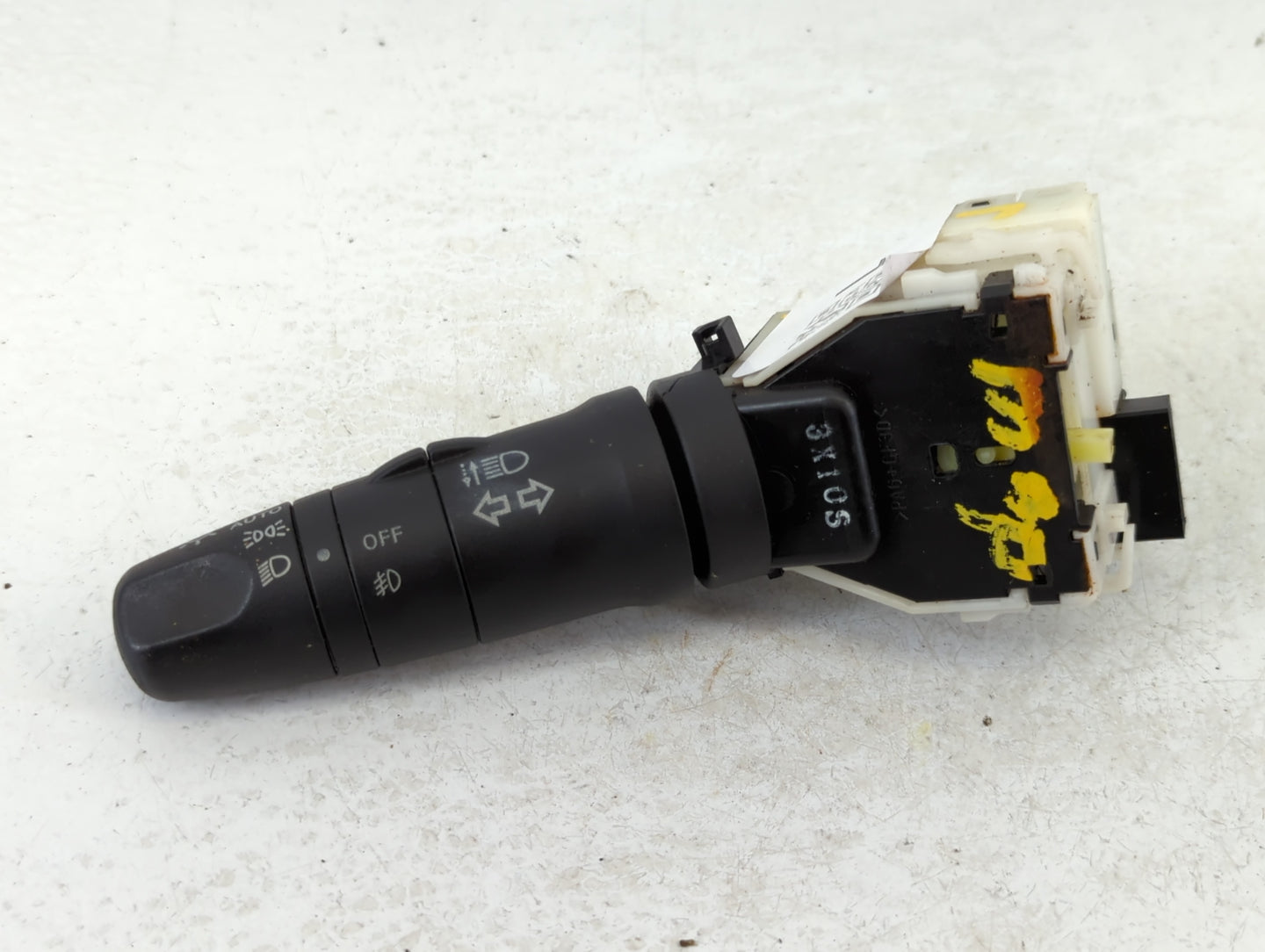 2003-2004 Infiniti G35 Column Switch - Oemusedautoparts1.com