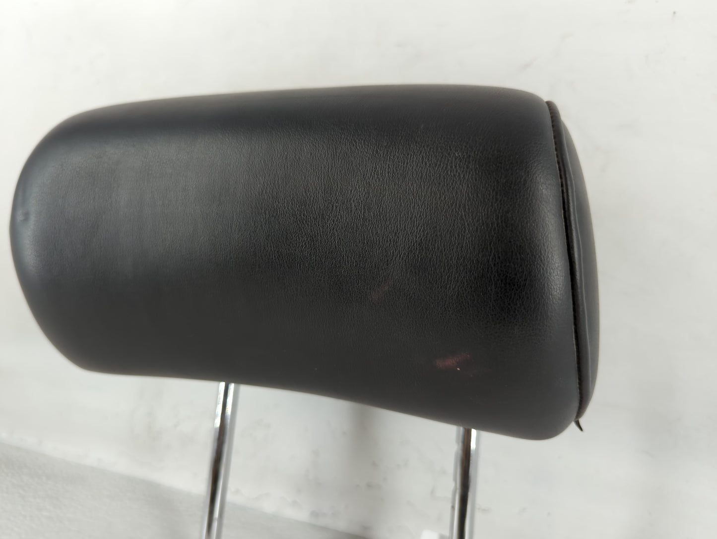 2004 Infiniti G35 Headrest Head Rest Front Driver Passenger Seat Fits OEM Used Auto Parts - Oemusedautoparts1.com