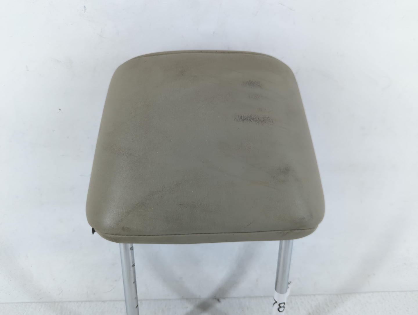 2003-2004 Infiniti G35 Headrest Head Rest Front Driver Passenger Seat Fits Fits 2003 2004 OEM Used Auto Parts - Oemusedautop