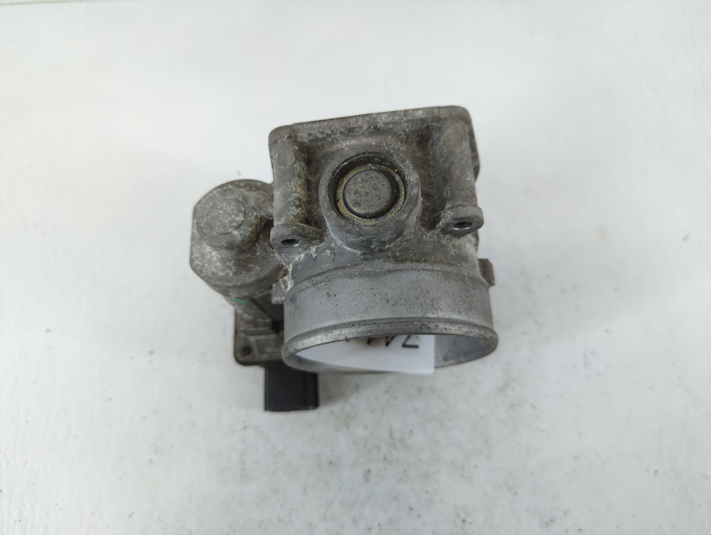 2003-2006 Infiniti G35 Throttle Body P/N:C4623H RME70-04 Fits Fits 2002 2003 2004 2005 2006 OEM Used Auto Parts - Oemusedaut