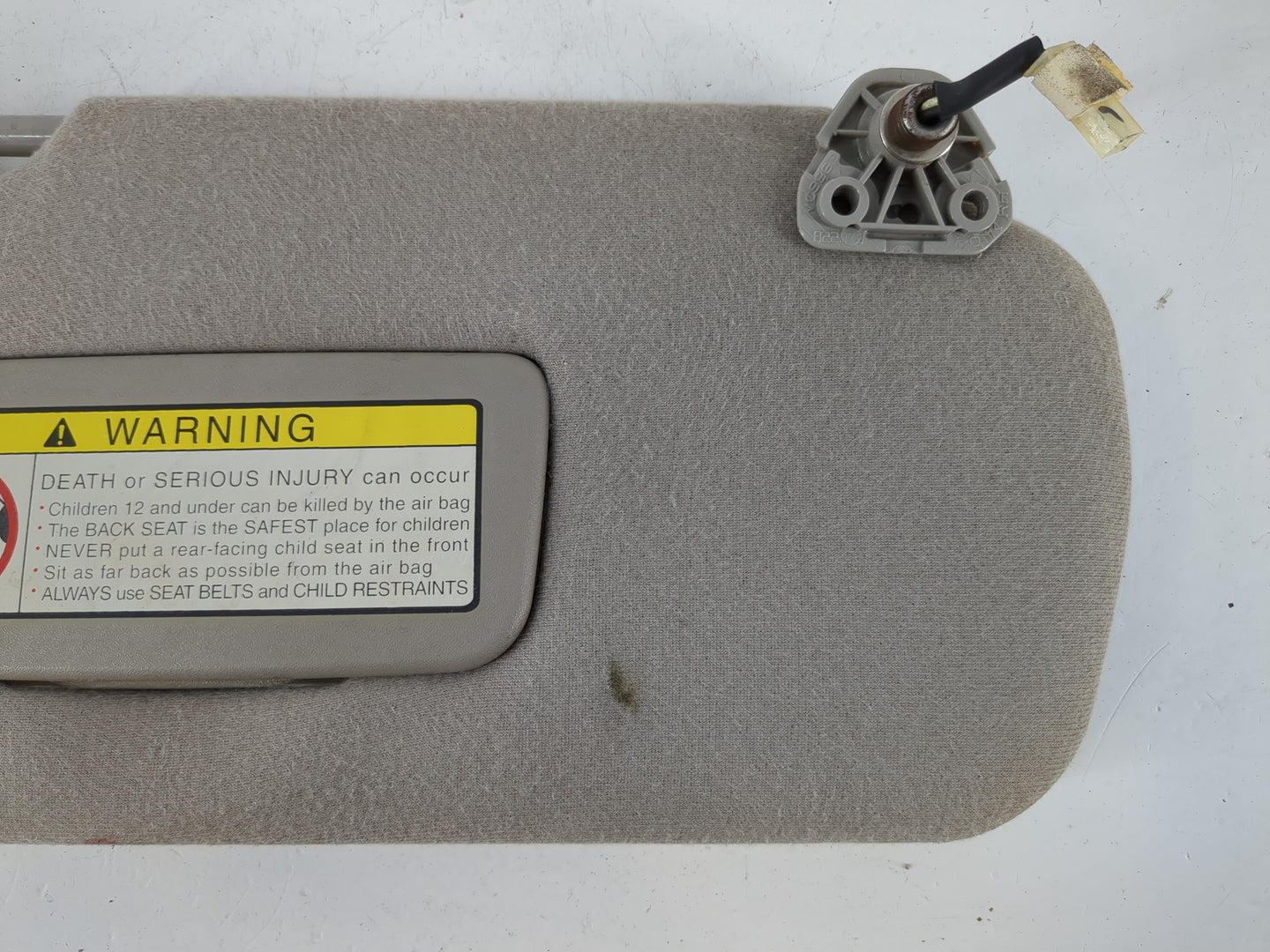 2003-2004 Infiniti I35 Sun Visor Shade Replacement Passenger Right Mirror Fits Fits 2003 2004 OEM Used Auto Parts - Oemuseda