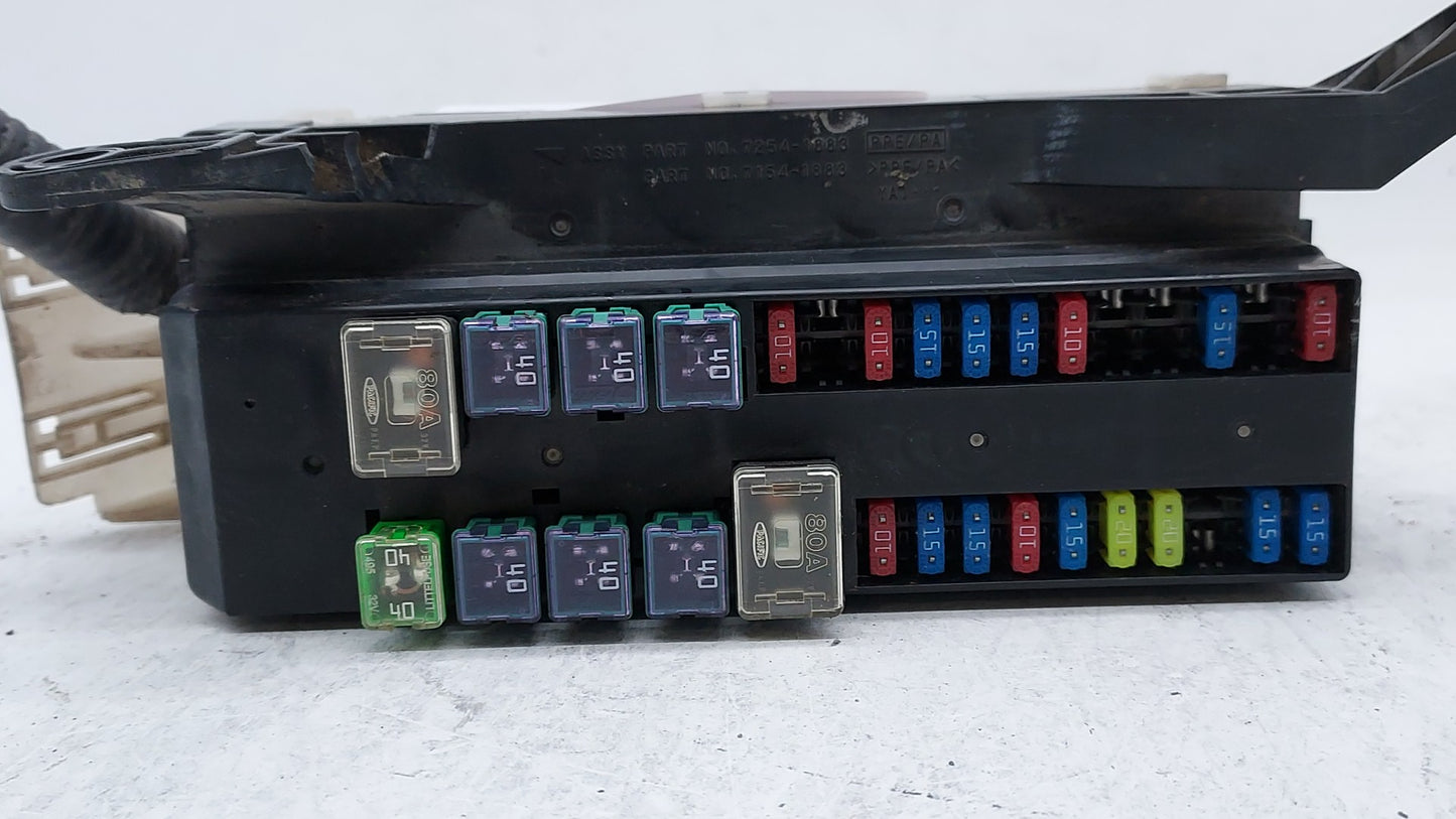 2002-2004 Infiniti I35 Fusebox Fuse Box Panel Relay Module Fits Fits 2000 2001 2002 2003 2004 OEM Used Auto Parts - Oemuseda