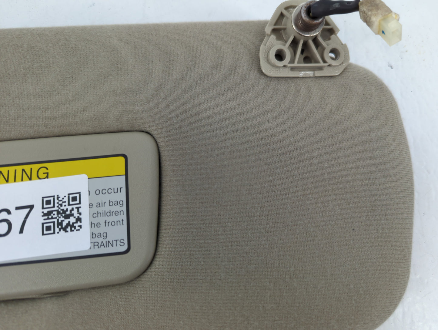 2003-2004 Infiniti I35 Sun Visor Shade Replacement Passenger Right Mirror Fits Fits 2003 2004 OEM Used Auto Parts - Oemuseda