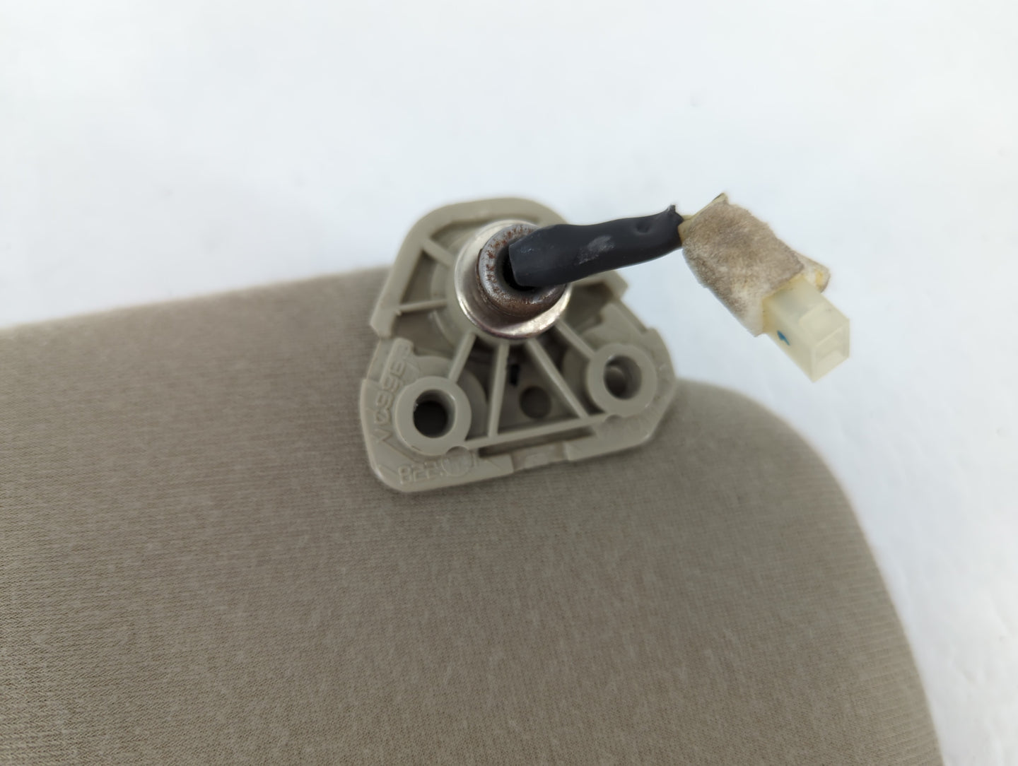 2003-2004 Infiniti I35 Sun Visor Shade Replacement Passenger Right Mirror Fits Fits 2003 2004 OEM Used Auto Parts - Oemuseda