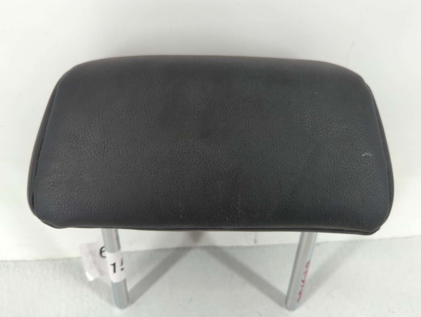 2002-2004 Infiniti I35 Headrest Head Rest Front Driver Passenger Seat Fits Fits 2002 2003 2004 OEM Used Auto Parts - Oemused