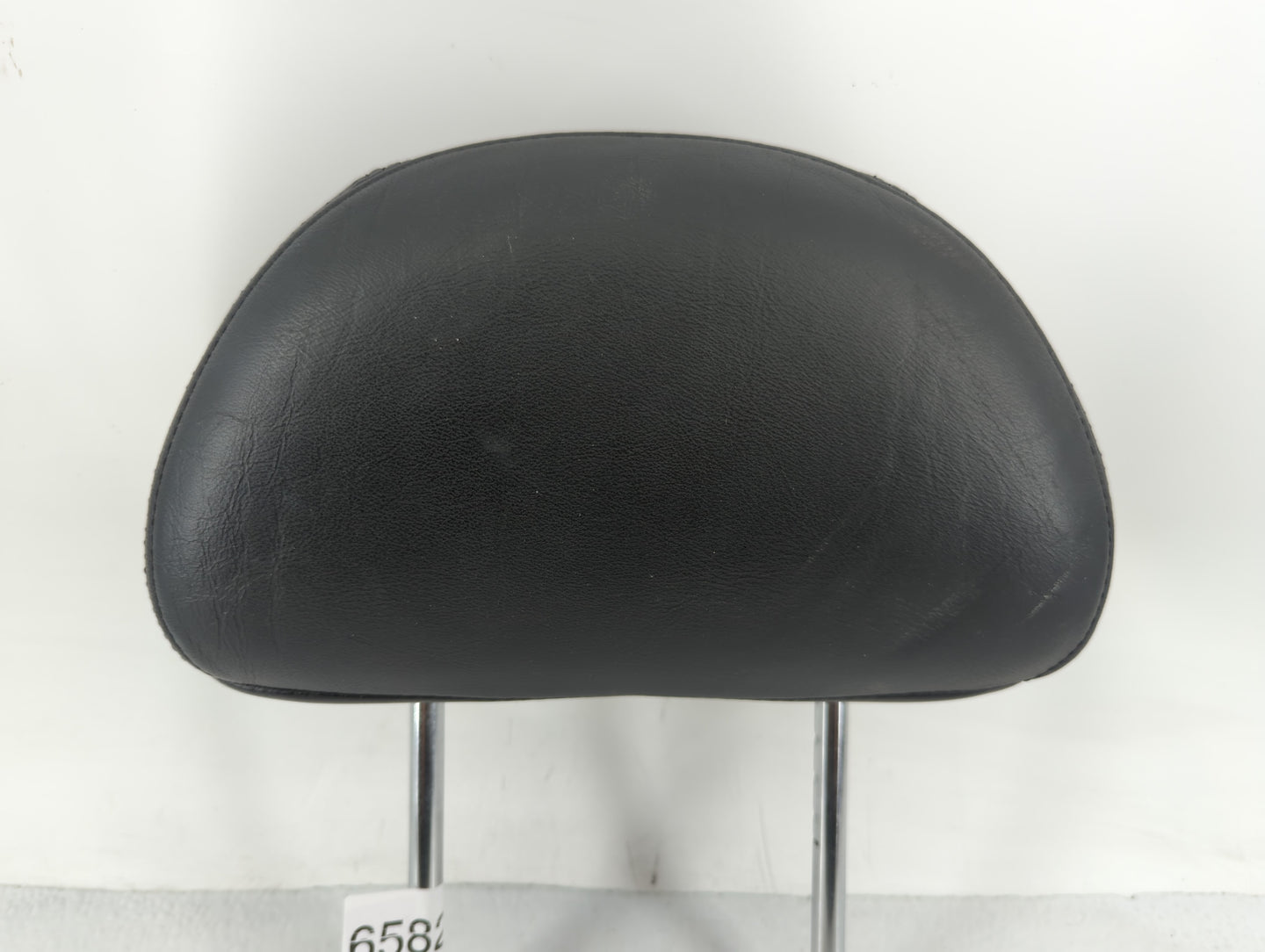 2002-2004 Infiniti I35 Headrest Head Rest Front Driver Passenger Seat Fits Fits 2002 2003 2004 OEM Used Auto Parts - Oemused